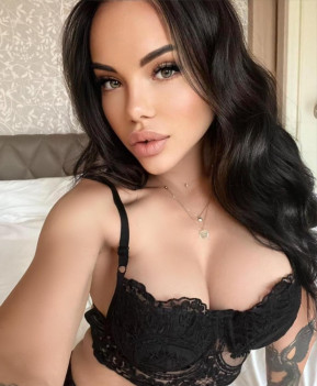 AMINA HOT  - escort review from Turkey